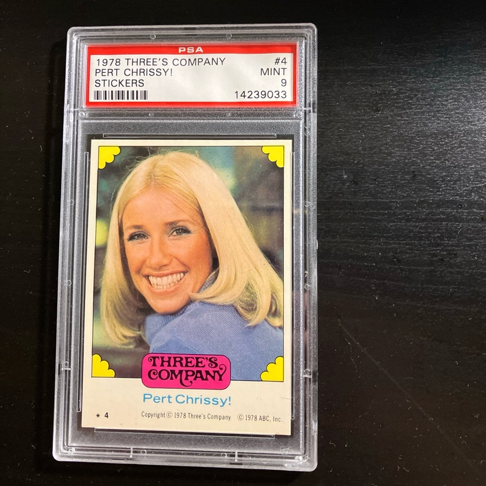 1978 Topps Three’s Company Pert Chrissy! Stickers #4 Suzanne Somers PSA Mint 9